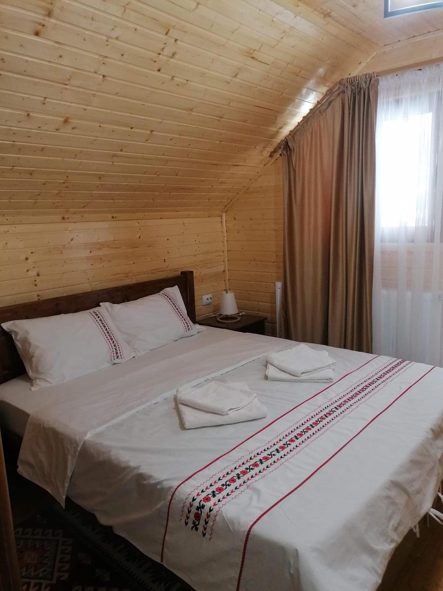 Cabana Dintre Munti Vidra  エクステリア 写真