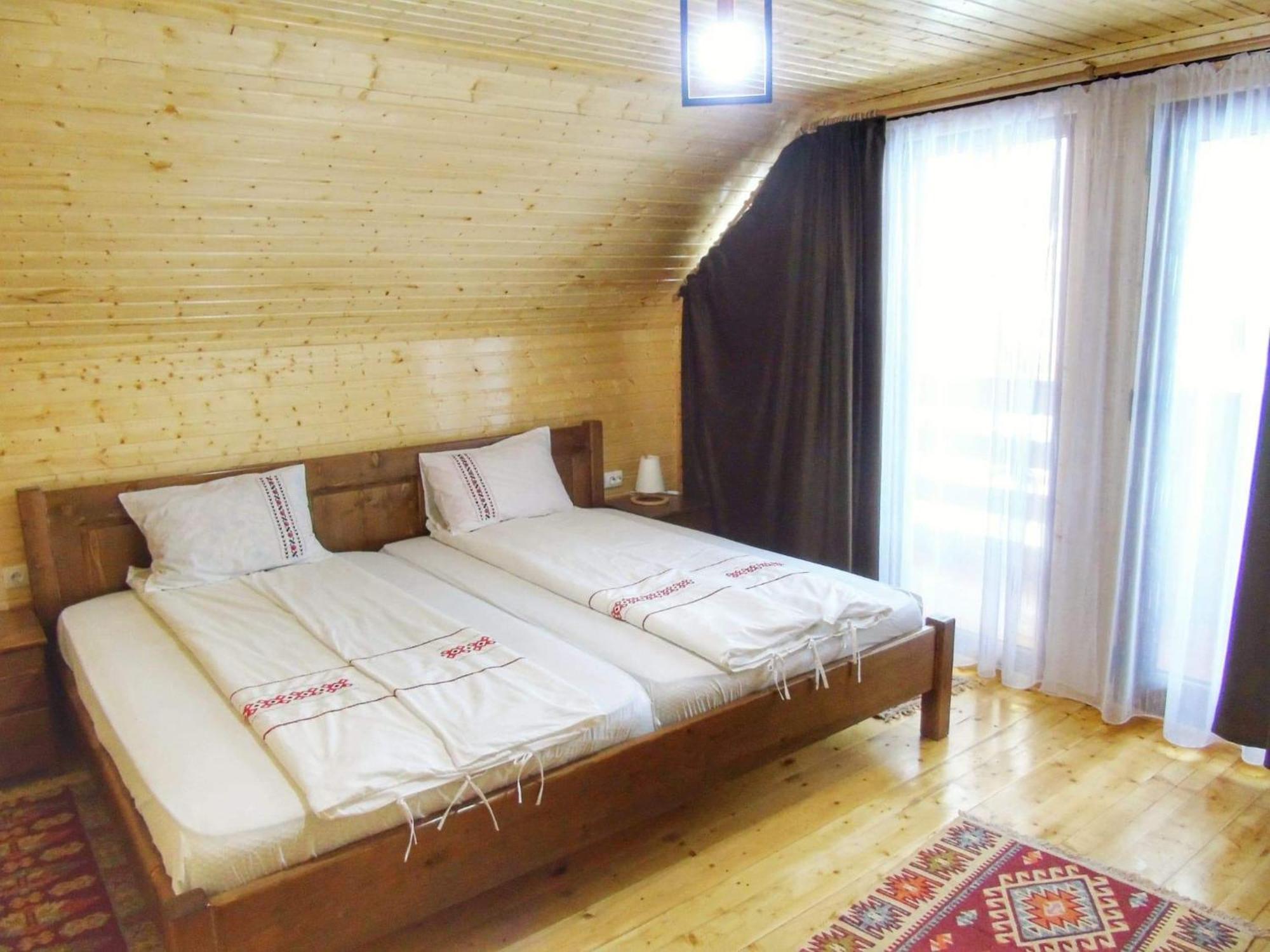 Cabana Dintre Munti Vidra  エクステリア 写真