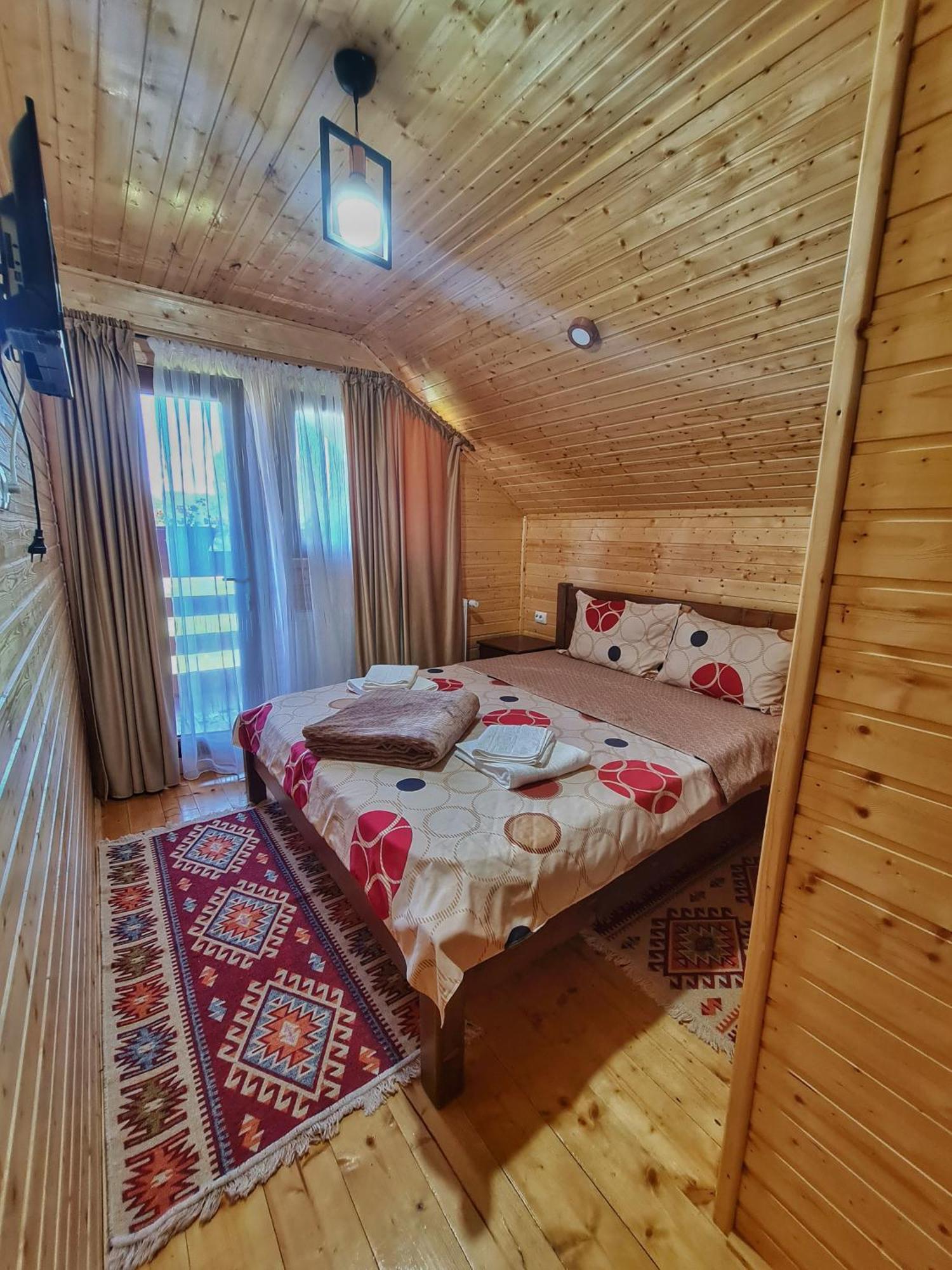 Cabana Dintre Munti Vidra  エクステリア 写真