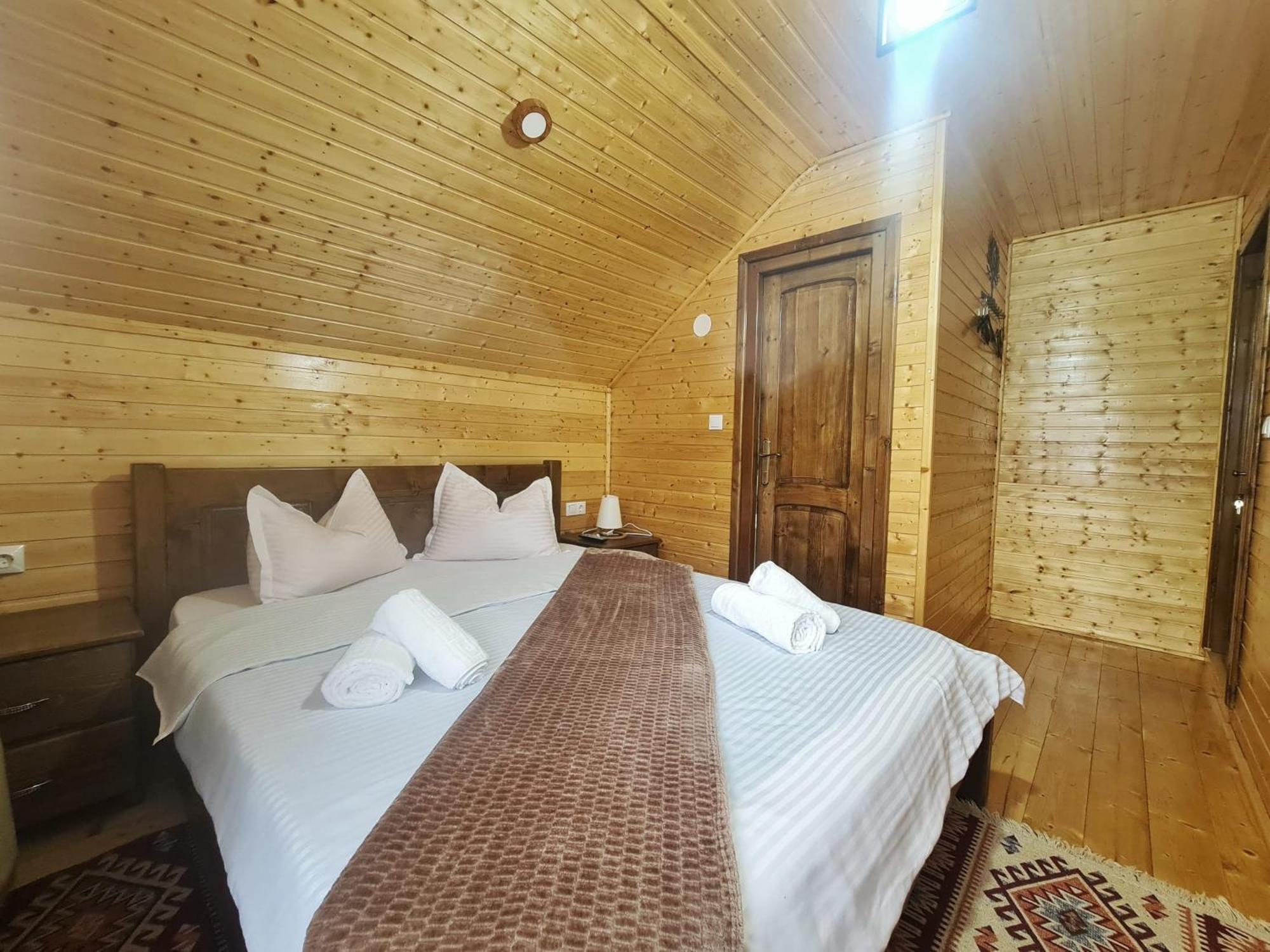 Cabana Dintre Munti Vidra  エクステリア 写真